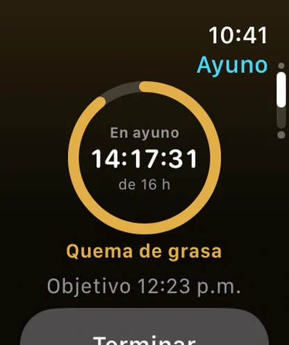 Vitaclaris en el Apple Watch: Ayuno, 14 horas 17 minutos de un objetivo de 16 horas, en la etapa de quema de grasa, con Terminar.